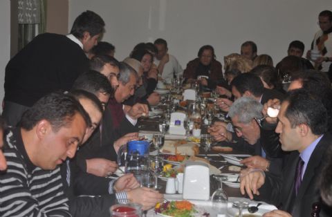 Ercoşkun "Zor günlerden geçiyoruz"